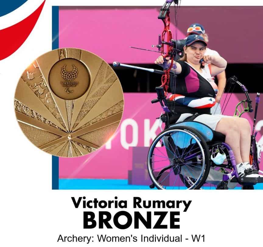 Victoria Rumary winning bronze at Tokyo 2020